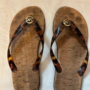 Michael Kors Tortoiseshell Logo Flip Flops - Brown/Gold